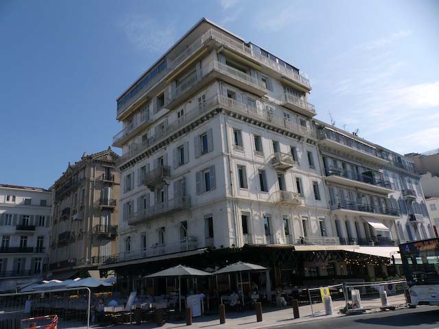 Dynamic Content Image